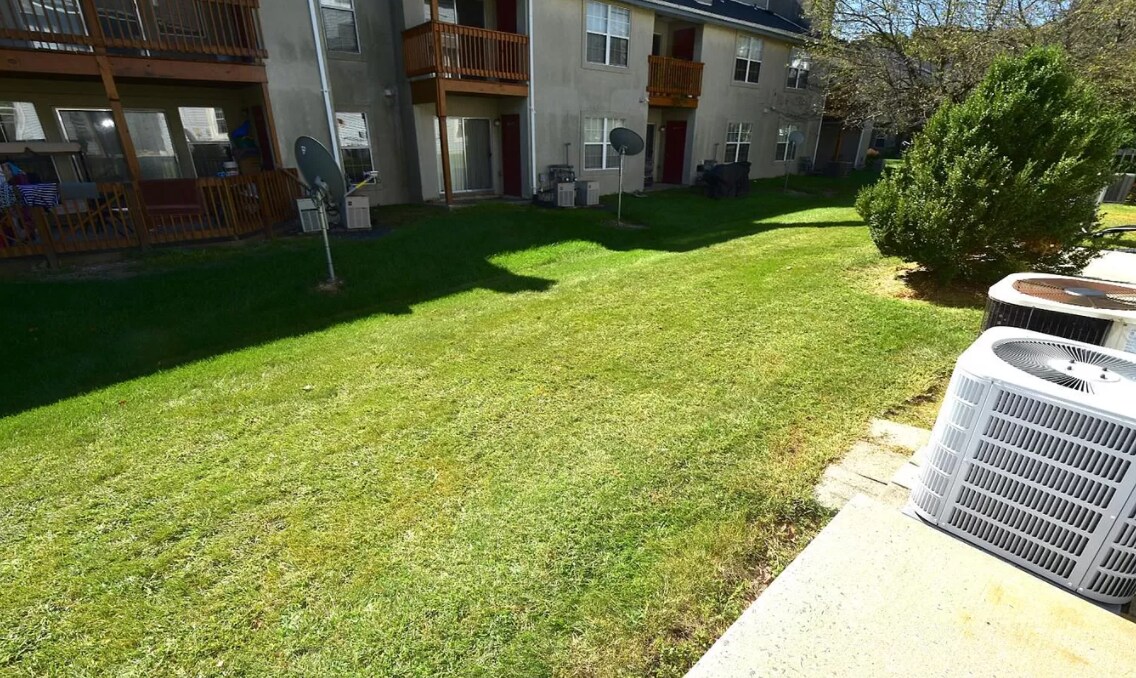 Building Photo - 57 Tanglewood Ct