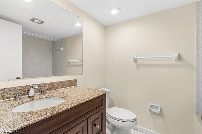 Building Photo - 15751 Windward Way Cir