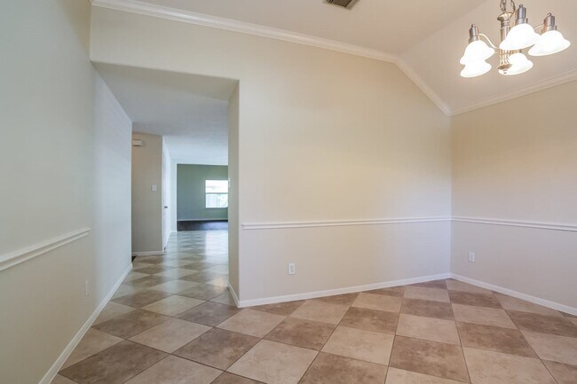 Building Photo - 30723 Ginger Trace Dr