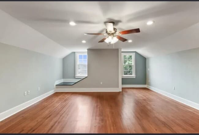 Building Photo - 4804 Camp St