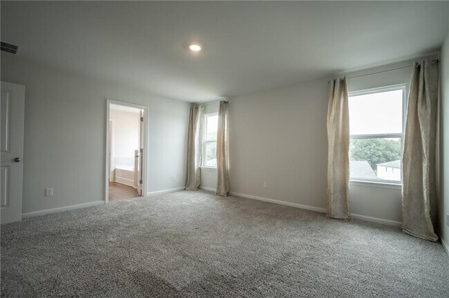 Building Photo - 13 Westerly Sta
