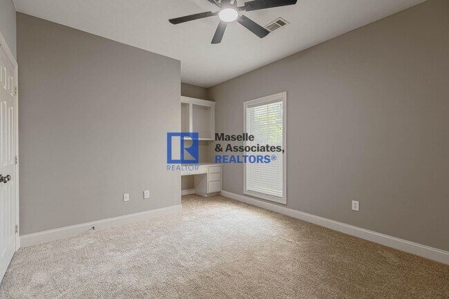 Building Photo - 3 Bed/2 Bath Home in Reservoir East of Brandon
