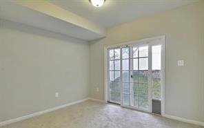 Building Photo - Beaufiful 3BR 2.5BA end unit town home wit...