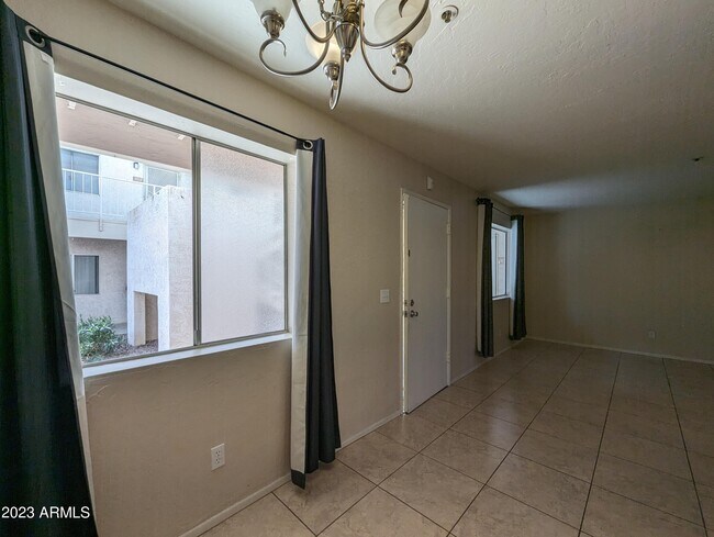 Building Photo - 12123 W Bell Rd