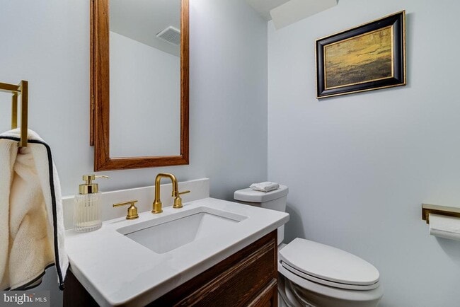 Building Photo - 509 Dogwood Ct