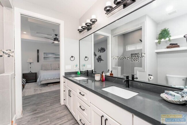 Building Photo - 86 Torrey Pines Dr