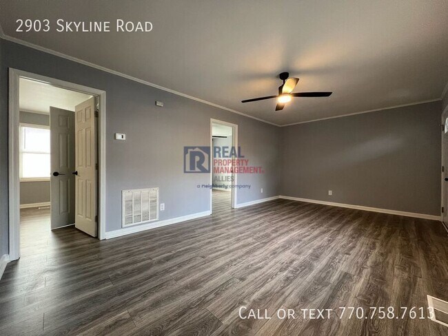 Building Photo - 2903 Skyline Rd