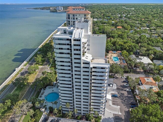 Building Photo - 4141 Bayshore Blvd