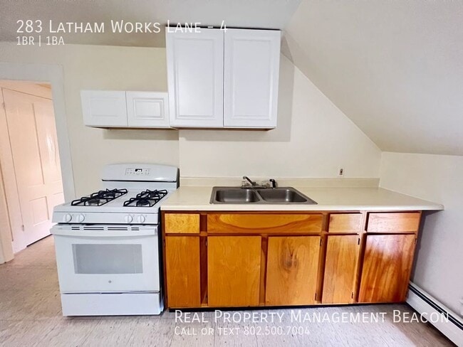 Building Photo - 283 Latham Works Ln