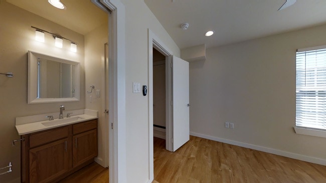 Bedroom 1 - Fisher Trails