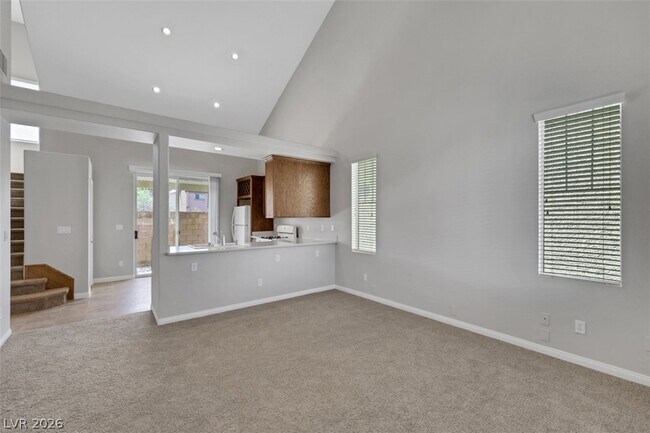 Building Photo - 7987 Home Light St