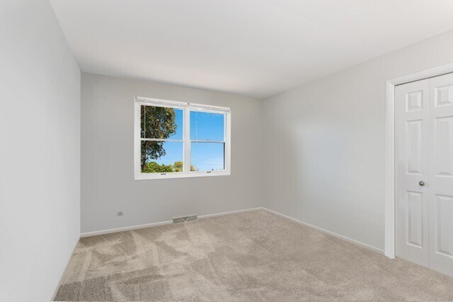 Building Photo - 47 W Stone Ave