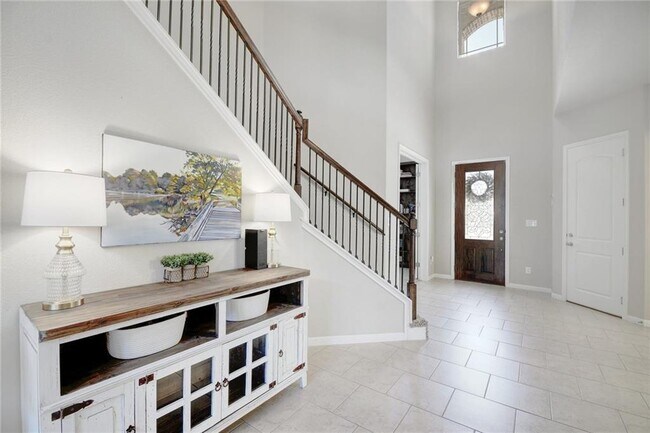 Building Photo - 4116 Godwit Dr