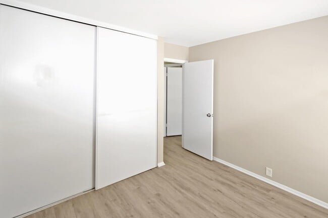 Building Photo - 7021 Stonington Ln