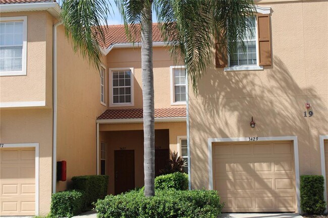 Building Photo - 3429 Parkridge Cir