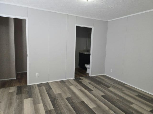Building Photo - 114 NW 50th Ct