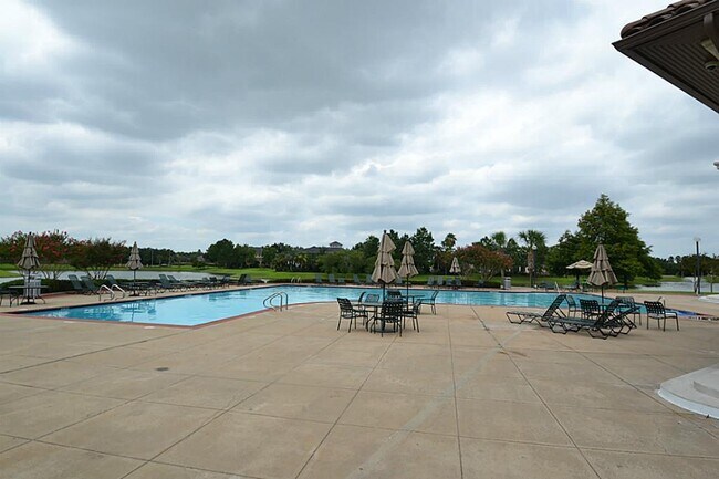 Building Photo - 12106 Laguna Pointe Ln