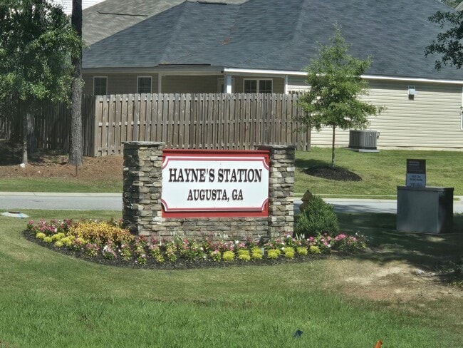 Building Photo - 542 Jensen Ln