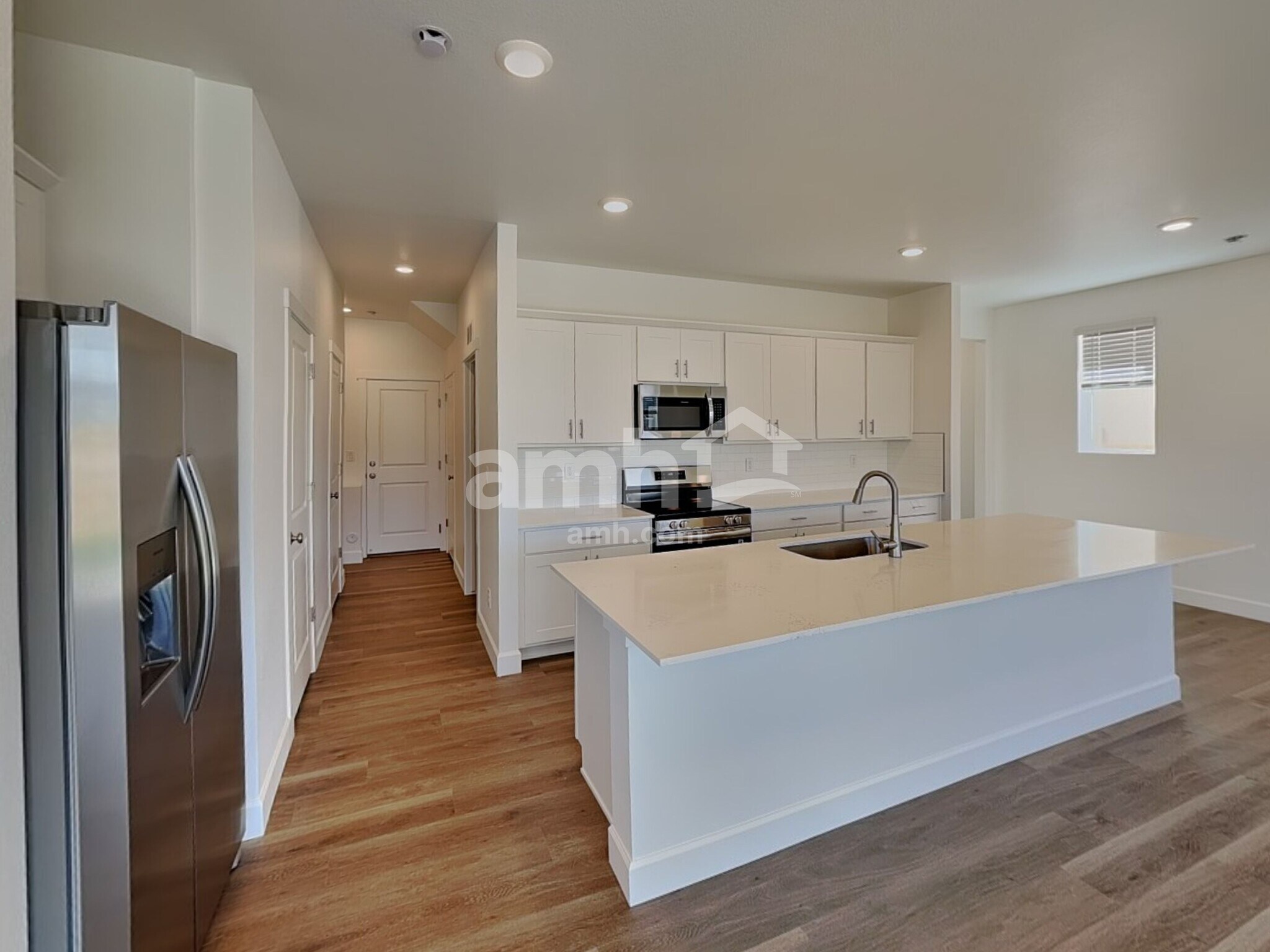 Building Photo - 10071 Potomac St