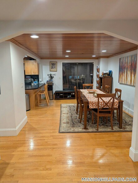 Building Photo - 45 Fort Ave