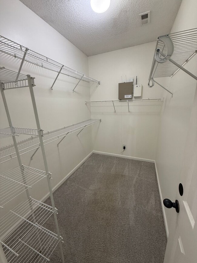 Building Photo - CORDOVA 3 BED 3 BATH RENTAL HOME NEAR SHEL...