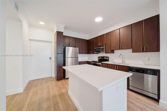 Building Photo - 10170 SW 7th St