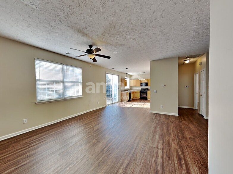 Building Photo - 408 Windcroft Cir NW