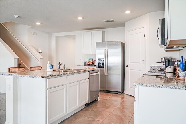 Building Photo - 13295 Mylion Wy