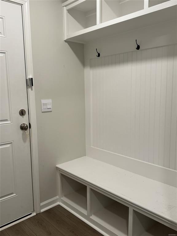 Building Photo - 424 Kohn Dr