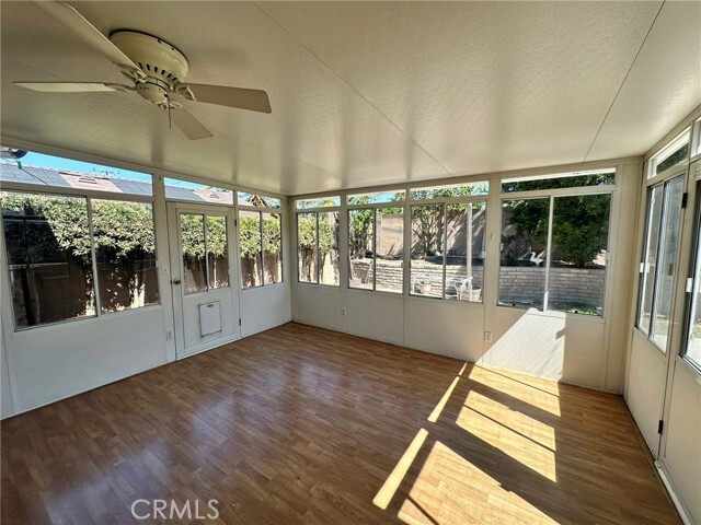 Building Photo - 1340 S Walnut St