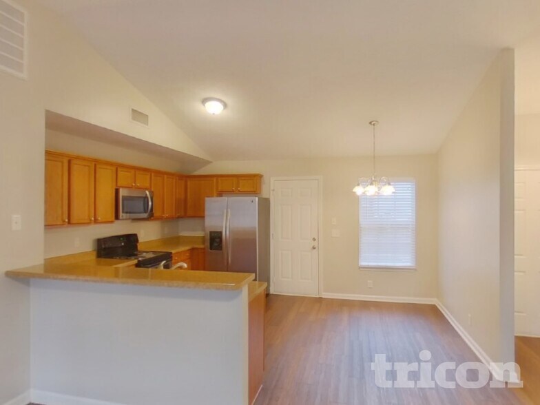 Building Photo - 1535 Ballater Dr