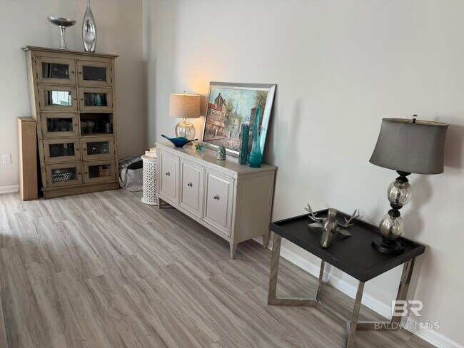 Building Photo - 4250 Lost Bay Dr