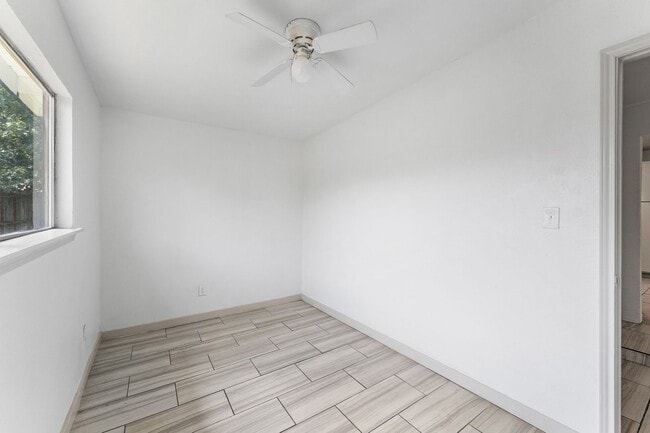 Building Photo - CENTRAL CITY FOUR BEDROOM TWO BATH HOUSE!
