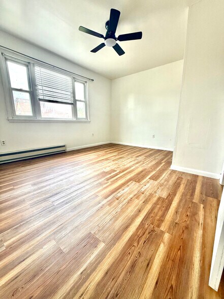Building Photo - 145 Orange St