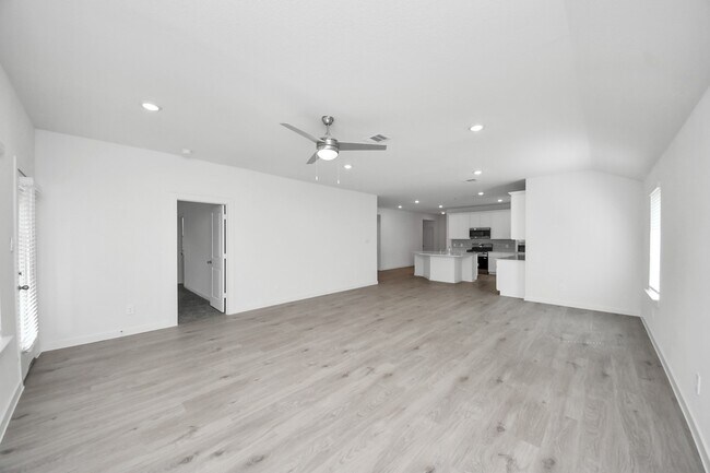 Building Photo - 31138 Warwick Coast Ct