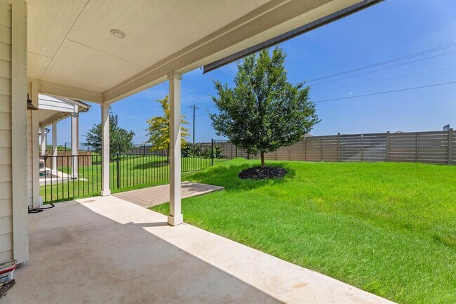 Building Photo - 7103 Travertine Spring Dr