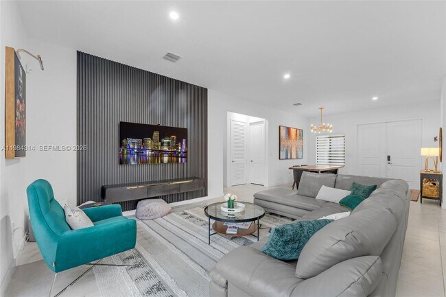 Building Photo - 17805 SW 114th Ct