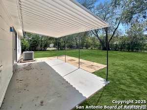 Building Photo - 4110 Tropical Dr