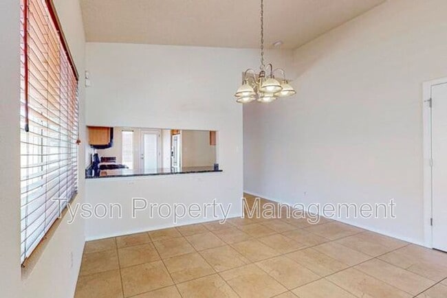 Building Photo - 10008 Rio Corto Ave SW