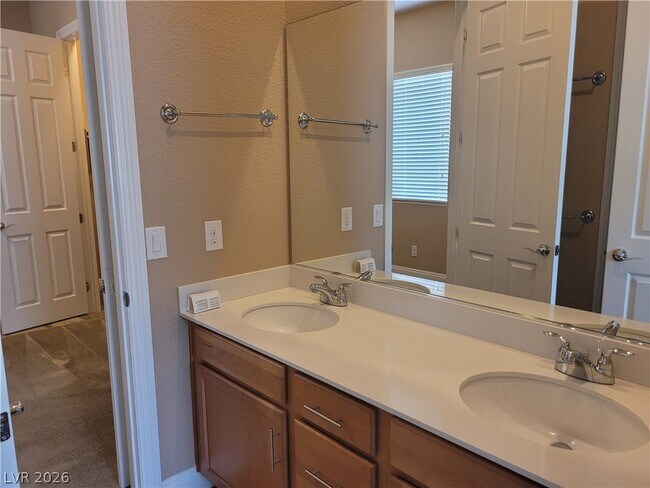 Building Photo - 10268 Cool Mist St