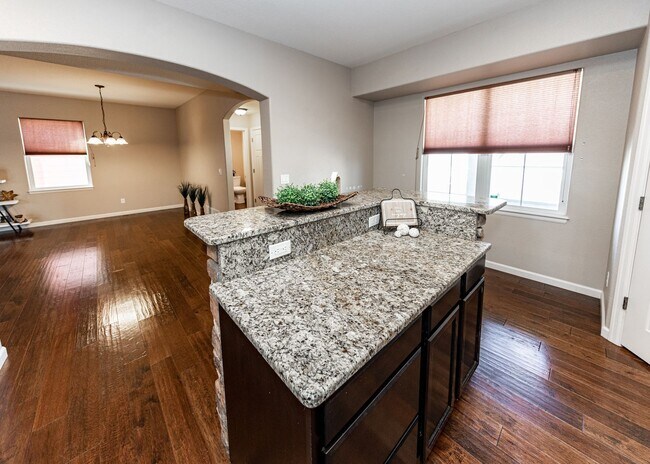 Building Photo - Westside home in Desirable Gold Hill Mesa ...