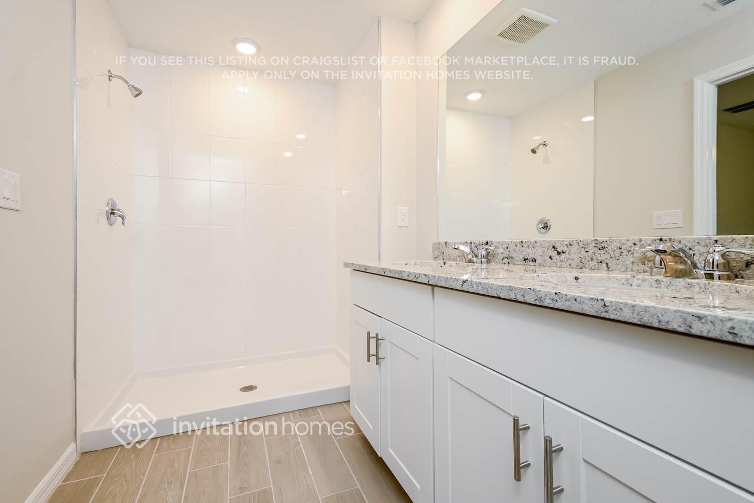 Building Photo - 17027 Coral Dr