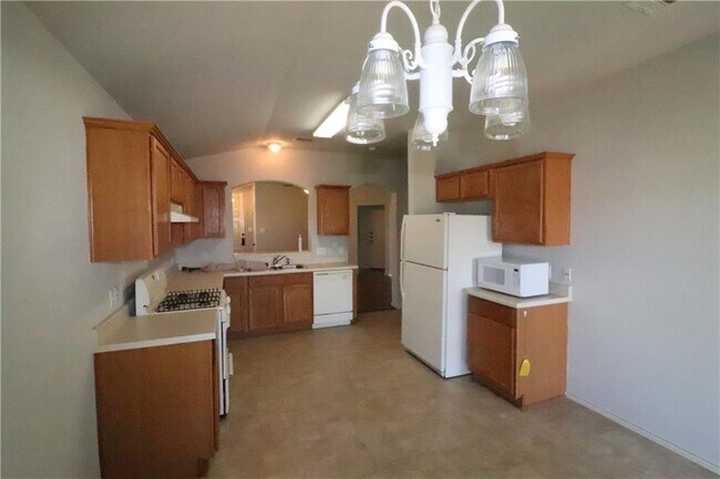 Building Photo - 1011 Burgess Dr