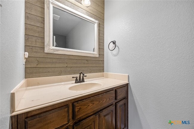 Building Photo - 1704 Dawson Spur