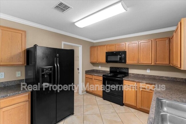 Building Photo - 12825 Kiltartan Dr