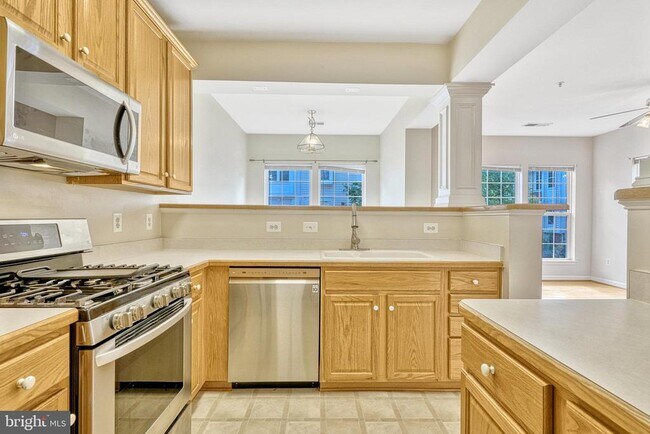 Building Photo - 4174 Lochleven Tr