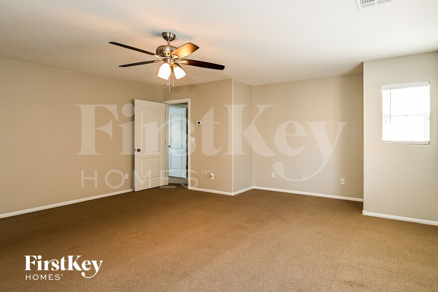 Building Photo - 8324 Mokena Ave