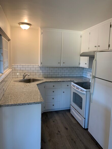 Building Photo - 302 Ocean Ave