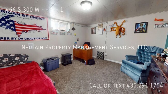 Building Photo - 466 S 300 W