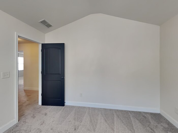 Building Photo - 180 Kubol Dr